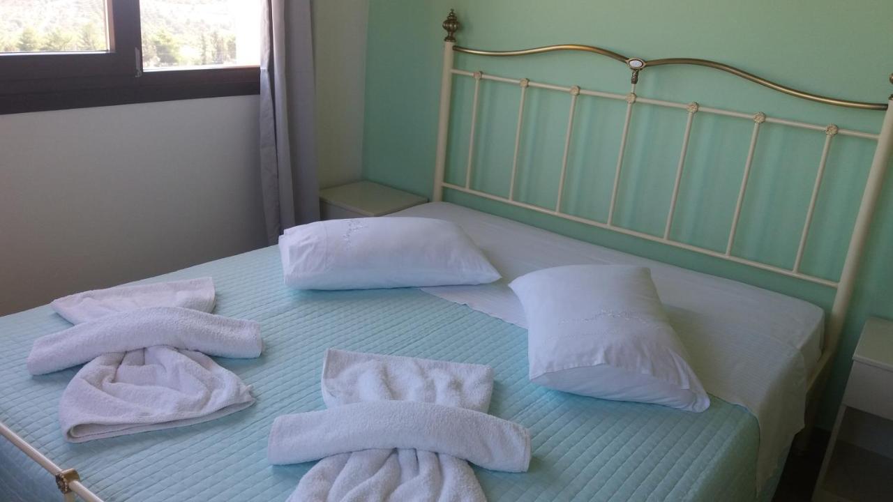 Kritamos Villa & Apartments Kamilári Kültér fotó