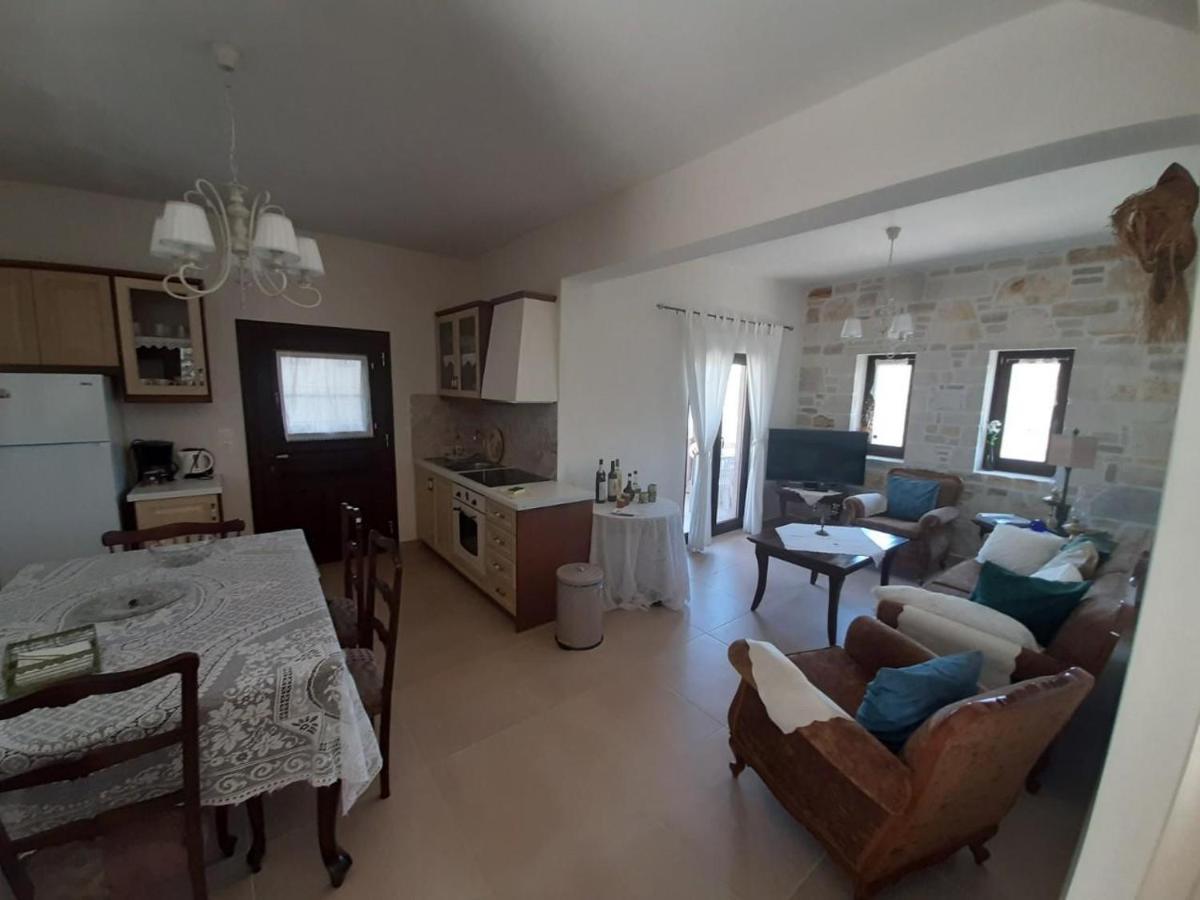 Kritamos Villa & Apartments Kamilári Kültér fotó