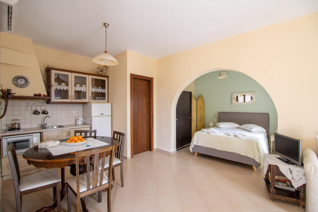 Kritamos Villa & Apartments Kamilári Kültér fotó