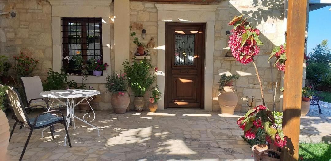 Kritamos Villa & Apartments Kamilári Kültér fotó