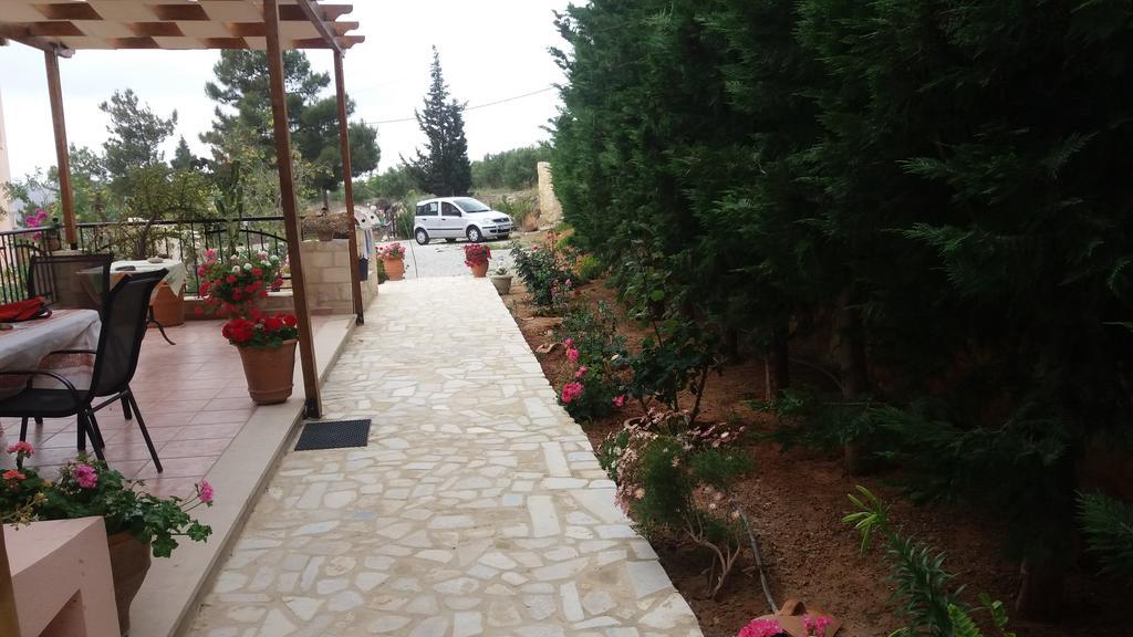 Kritamos Villa & Apartments Kamilári Kültér fotó